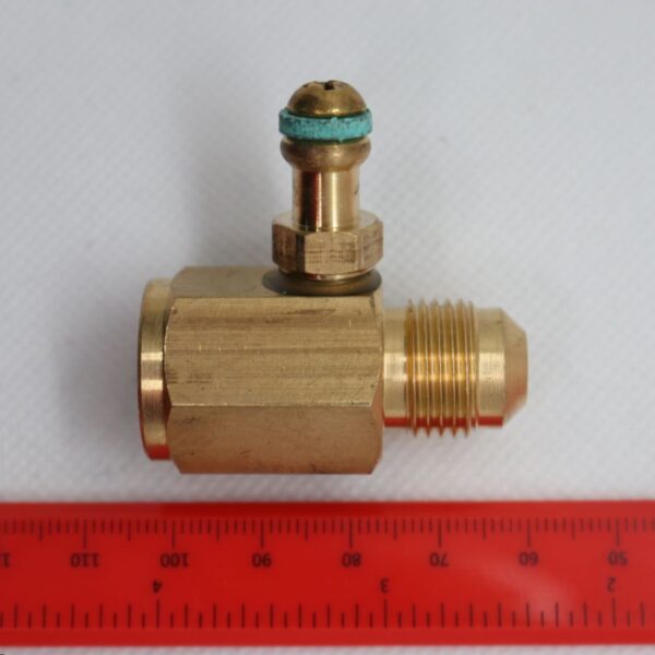 Test Point Union 3/8 Male SAE x 3/8 Female BSP - Image 2